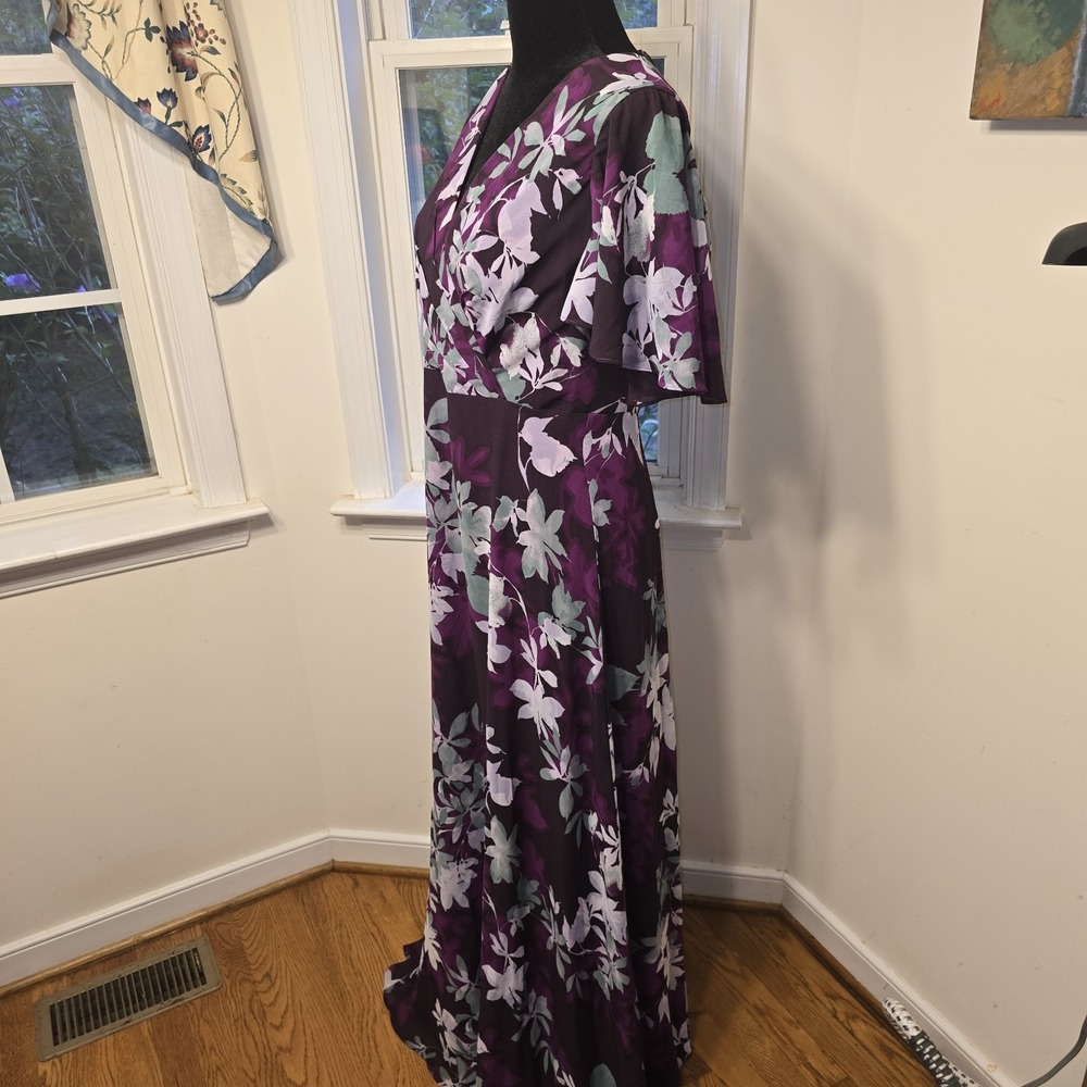 Calvin Klein Chiffon Flutter Sleeve Maxi Dress Womens Size 10 Floral Purple NWOT - Picture 3 of 6